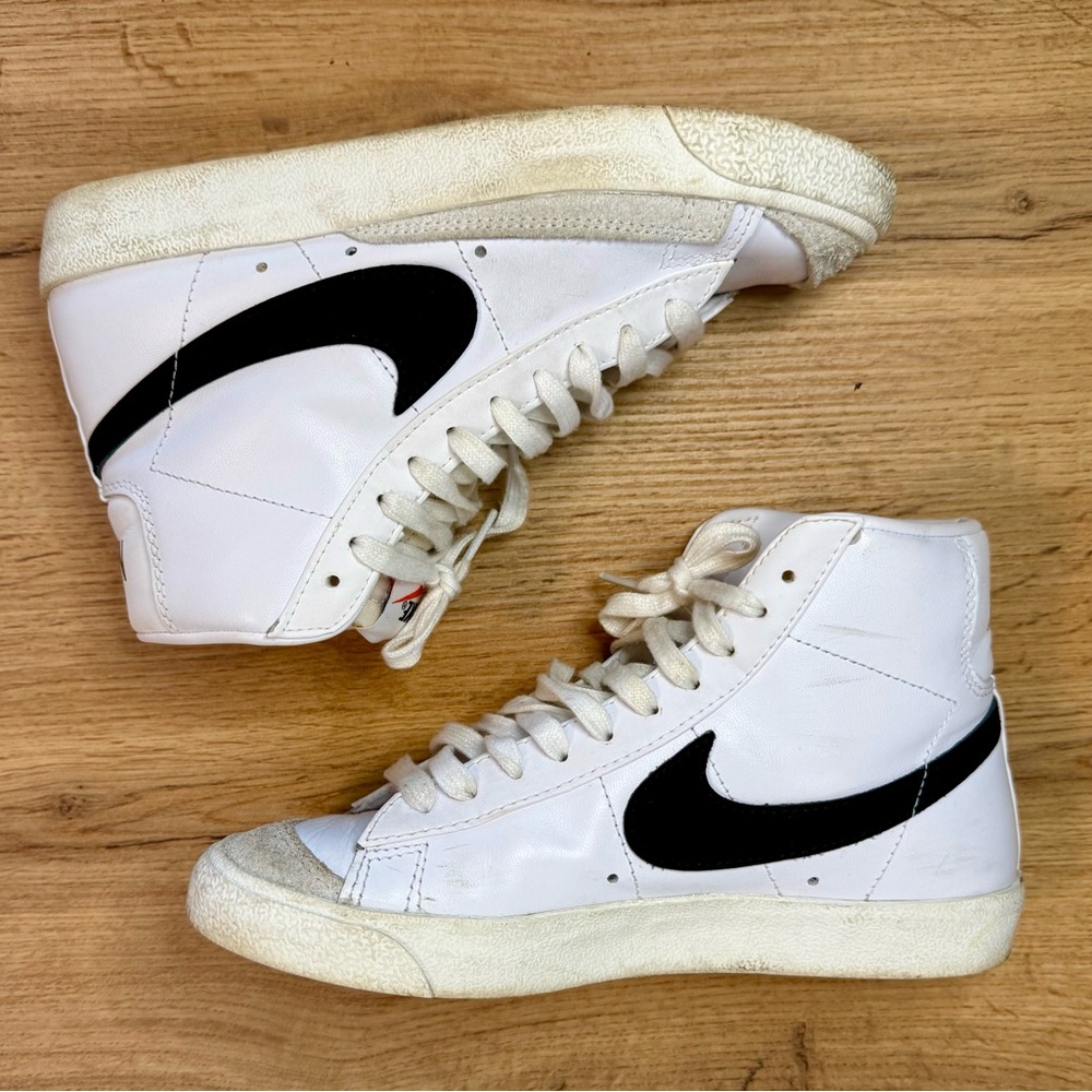 Nike blaze 77 White and Black High-Tops